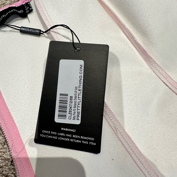 Pink dress - Picture 2 of 4